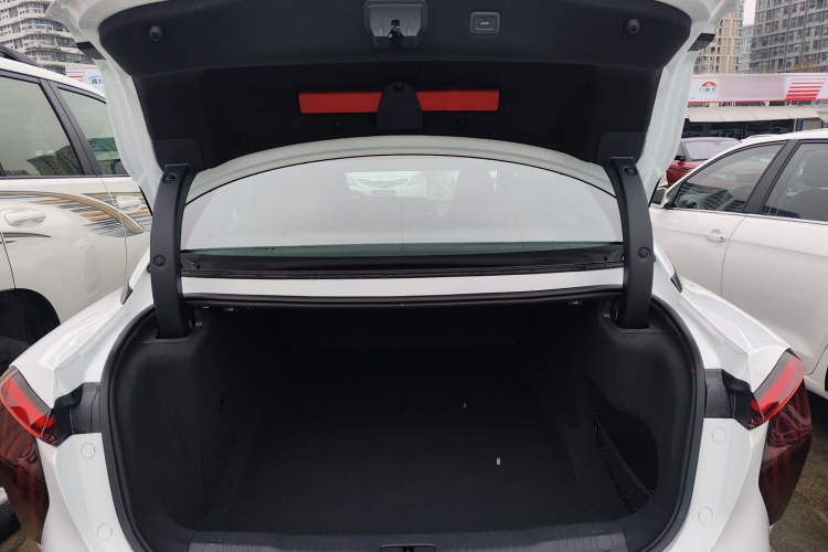 红旗EH7 2024款 690 Pro机舱底盘23