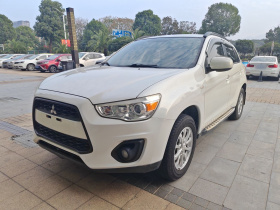 三菱 劲炫ASX 2013款 2.0L 手动两驱舒适版