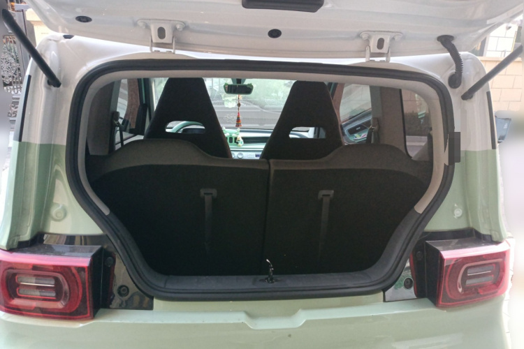 五菱汽车 宏光MINIEV 2021款 马卡龙时尚款 磷酸铁锂局部细节23