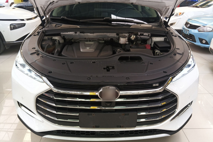 比亚迪 唐 2019款 2.0T 自动智联尊贵型 7座 国VI局部细节24