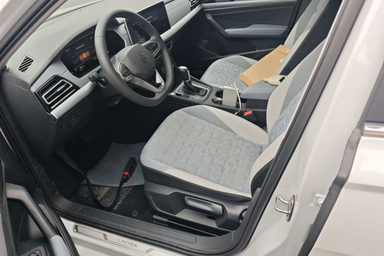 大众 朗逸 2024款 300TSI DSG满逸版中控内饰19