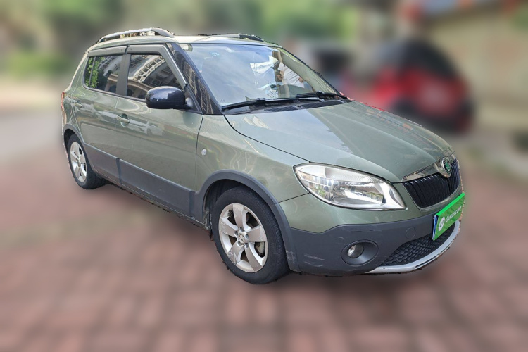 斯柯达 晶锐 2012款 1.6L Scout车身外观6002