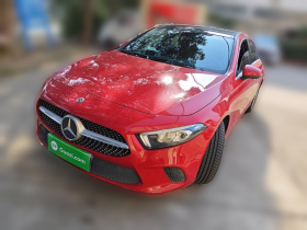 奔驰A级(进口) 2019款 A 200 动感型