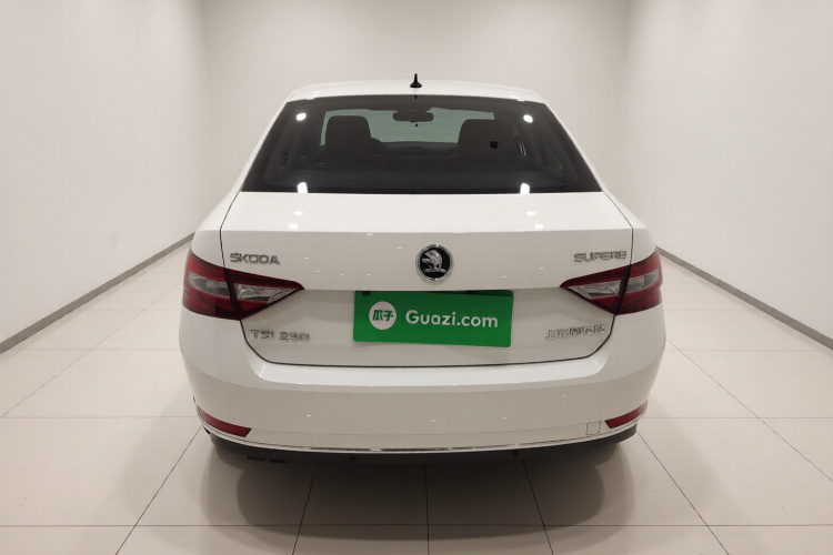 斯柯达 速派 2018款 TSI280 DSG舒适版 国V车身外观6