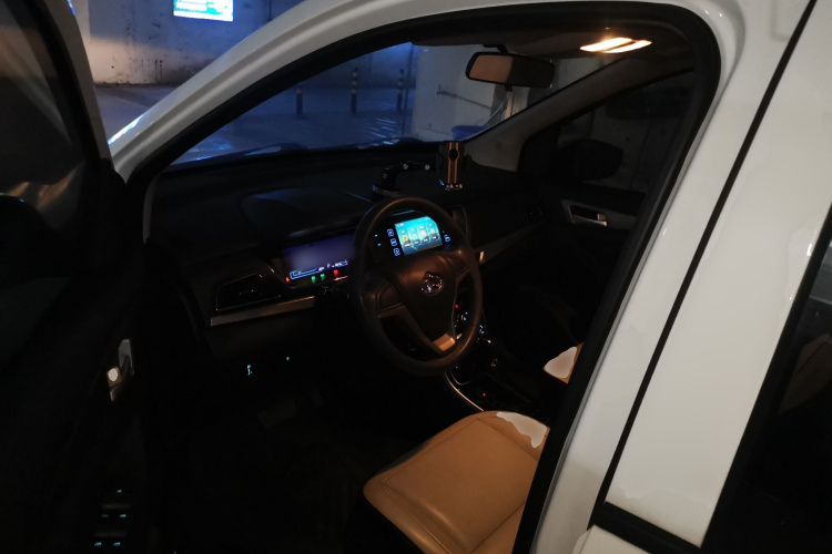 长安凯程 长安欧尚A600EV 2021款 EV中控内饰7003