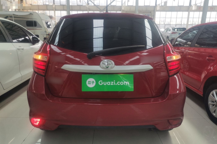 丰田 YARiS L 致炫 2016款 改款 1.5E CVT魅动版车身外观6