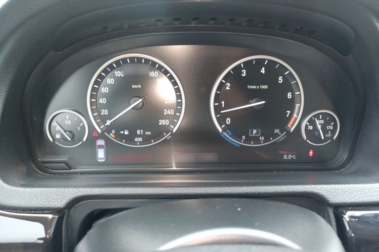 宝马5系GT 2011款 535i xDrive豪华型局部细节14