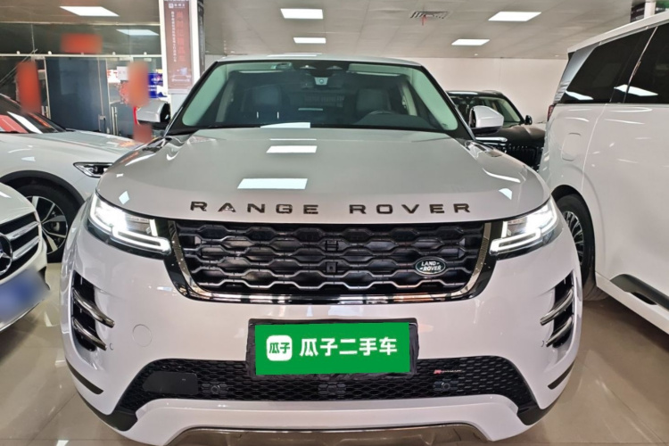 路虎 揽胜极光 2023款 极光L 249PS 豪华版车身外观2