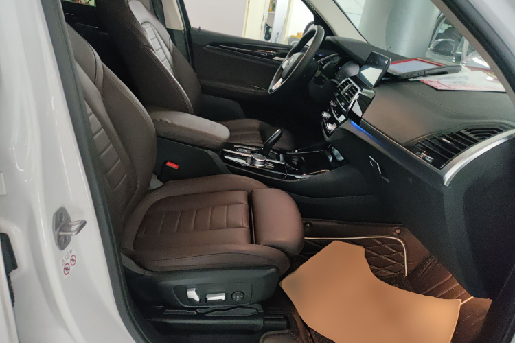 宝马X3 2021款 xDrive25i 豪华套装局部细节41