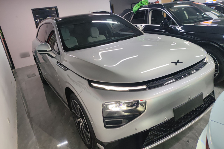 小鹏G9 2024款 702 Max车身外观6002