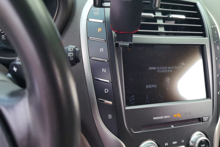 林肯MKC 2017款 2.0T 四驱尊雅版局部细节18