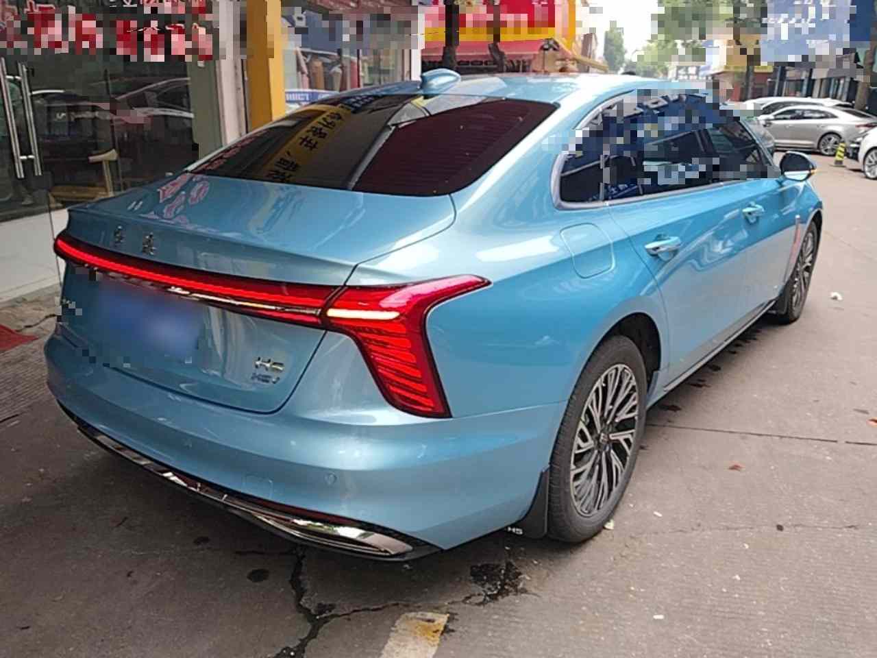 红旗H5 2024款 1.5T HEV智联旗畅版(5)