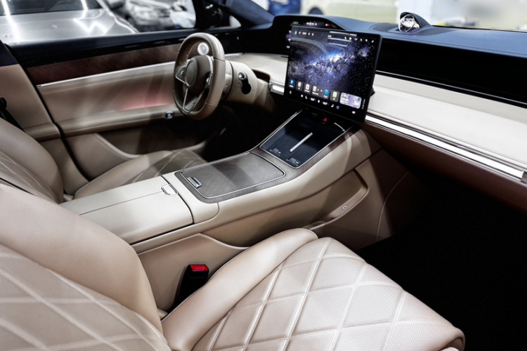 鸿蒙智行 享界S9 2024款 纯电 Ultra 四驱旗舰版中控内饰7008