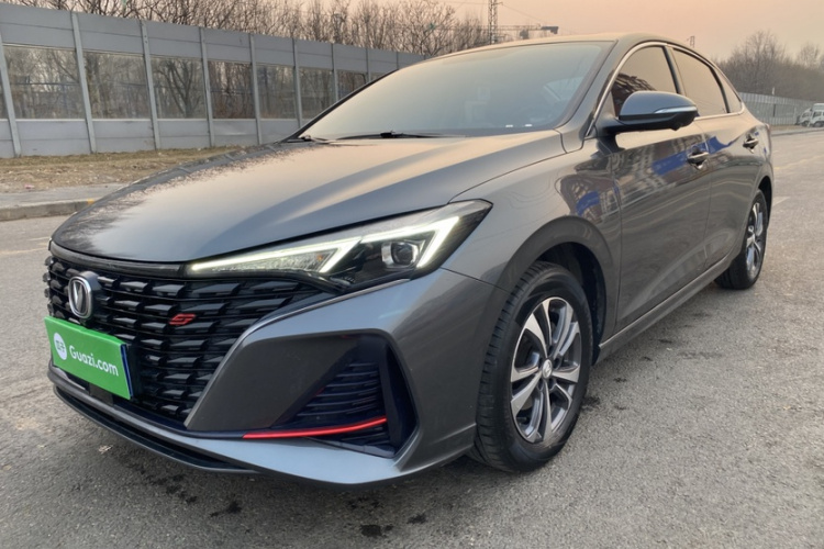 长安 逸动 2022款 PLUS 蓝鲸NE 1.4T GDI DCT尊贵版车身外观1