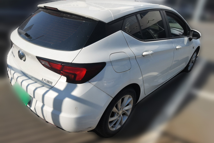 别克 威朗 2018款 两厢 15S 自动领先型车身外观7