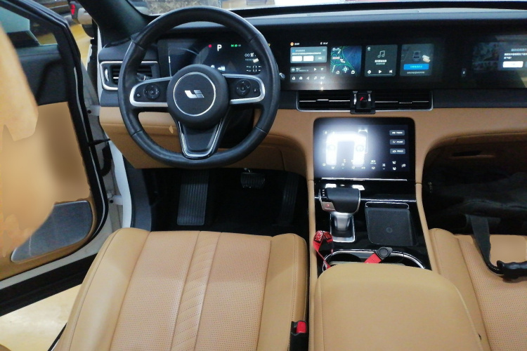 理想汽车 理想ONE 2020款 增程6座版局部细节13