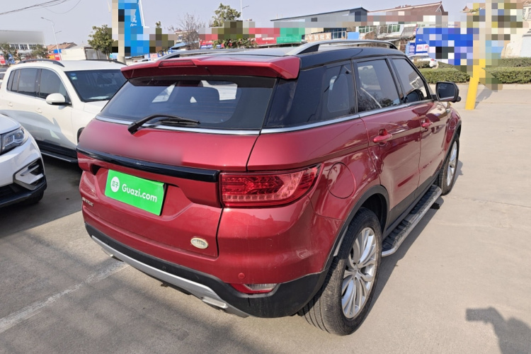 陆风X7 2015款 2.0T 全景尊贵版车身外观7