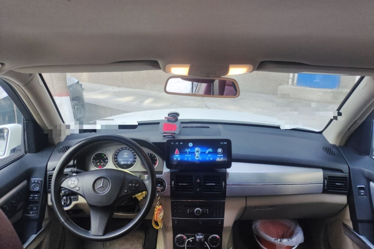 奔驰GLK级 2012款 GLK 300 4MATIC 动感型中控内饰7002