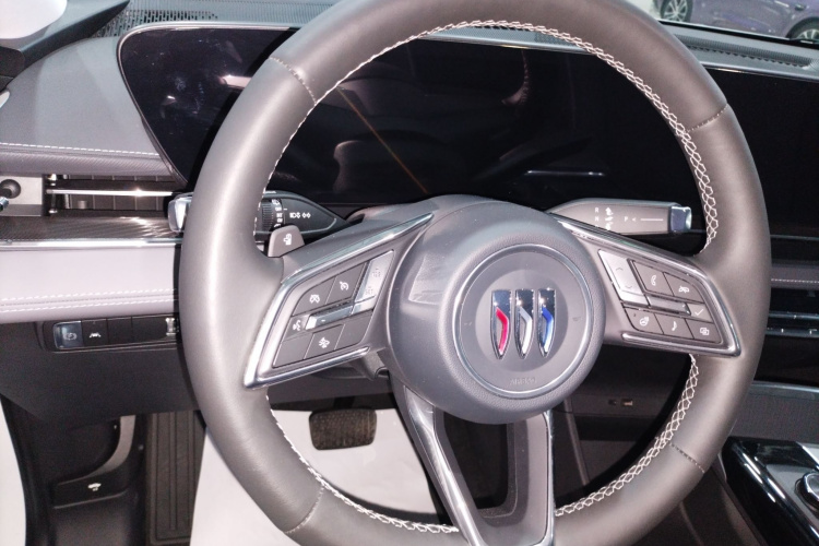 别克E5 2025款 620KM尊享版中控内饰13