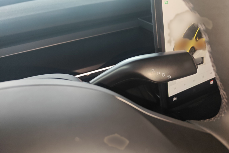 特斯拉 Model Y 2024款 后轮驱动版局部细节18