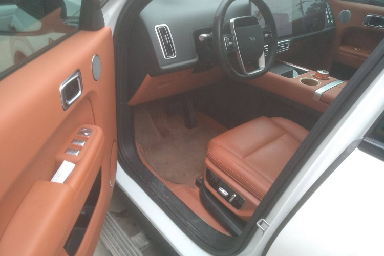 理想汽车 理想L7 2023款 Pro中控内饰7003