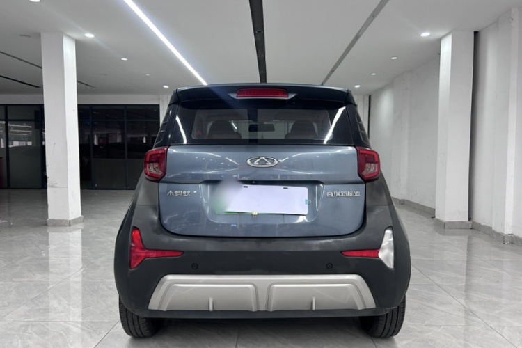 奇瑞 小蚂蚁 2022款 甜粉款 半糖版 三元锂 30kW 408km车身外观6011