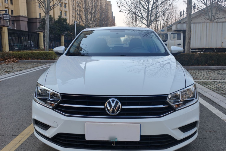 大众 宝来 2016款 1.6L 手动时尚型车身外观6004