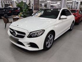 奔驰C级 2020款 改款 C 260 L 运动版