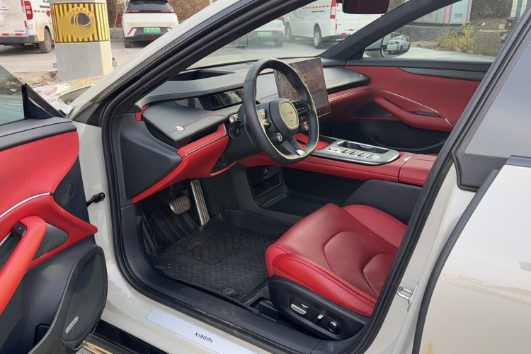 小米汽车 小米SU7 2024款 四驱超长续航高阶智驾Max版中控内饰7005