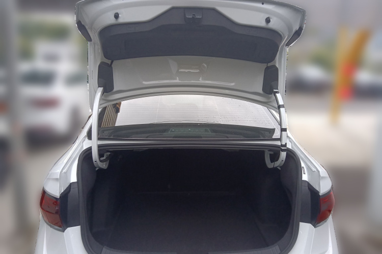 大众 速腾 2023款 300TSI DSG超越版中控内饰23