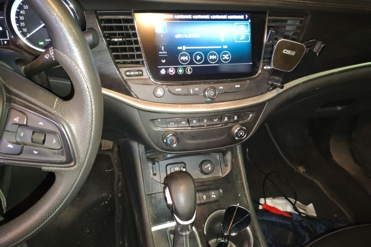 别克 威朗 2020款 20T CVT领先型局部细节16