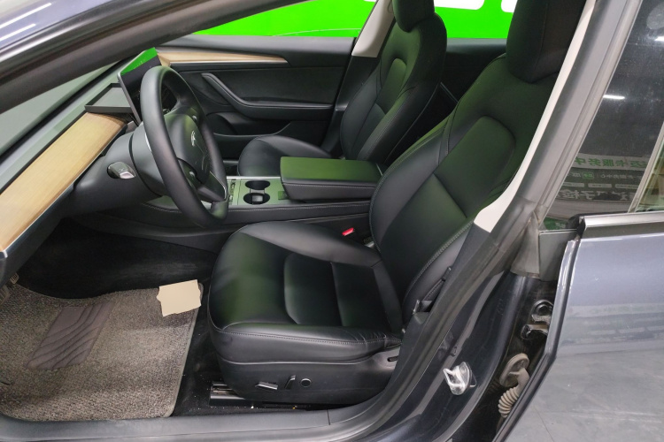 特斯拉 Model 3 2021款 改款 标准续航后驱升级版 3D1中控内饰19