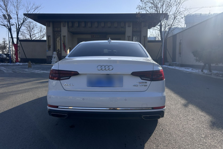 奥迪A4L 2019款 40 TFSI 进取型 国VI车身外观6004