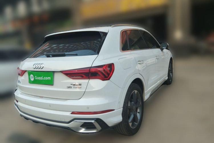 奥迪Q3 2024款 35 TFSI 时尚动感型车身外观7