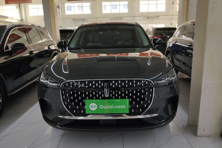 林肯 冒险家 2023款 2.0T 两驱尊享版车身外观2