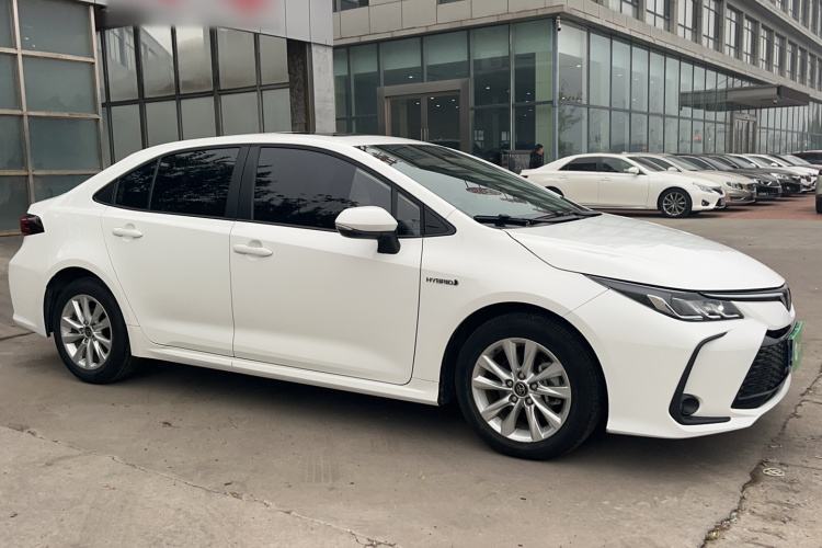 丰田 卡罗拉 2023款 1.8L 智能电混双擎 精英版车身外观6002