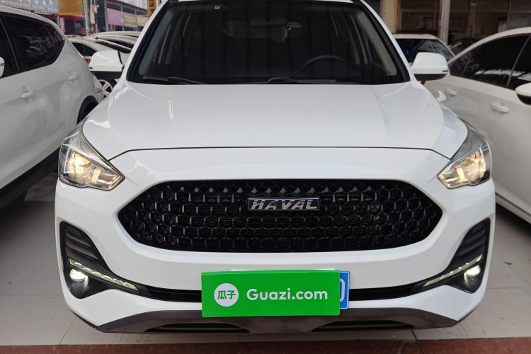 哈弗M6 2019款 1.5T DCT两驱精英型 国VI车身外观2