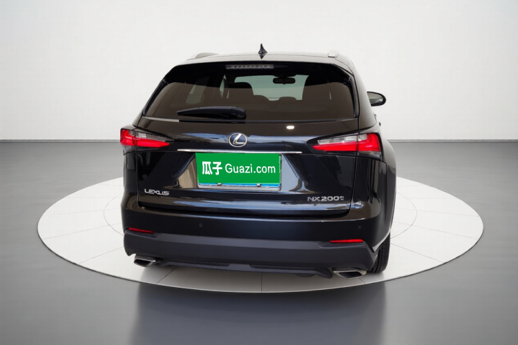 雷克萨斯NX 2015款 200t 全驱 锋尚版车身外观6