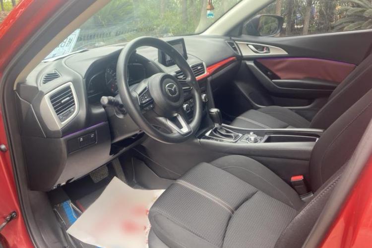 马自达3 昂克赛拉 2017款 三厢 1.5L 自动豪华型 国V中控内饰7003