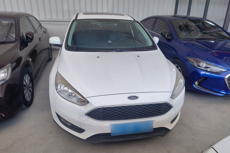 福特 福克斯 2018款 两厢经典 EcoBoost 125 自动超能风尚型智行版车身外观6001