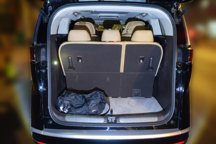 腾势D9 2024款 DM-i 980 四驱尊荣型中控内饰23