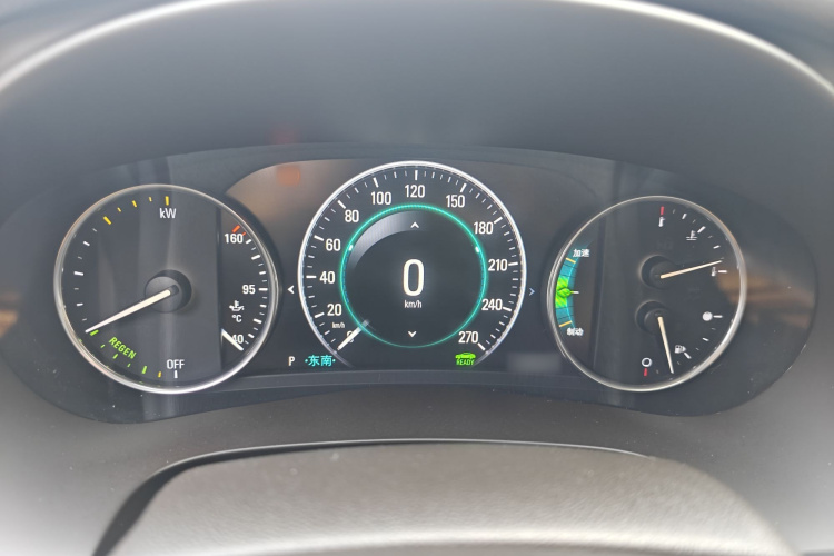 别克 君越 2016款 30H 豪华型中控内饰7004