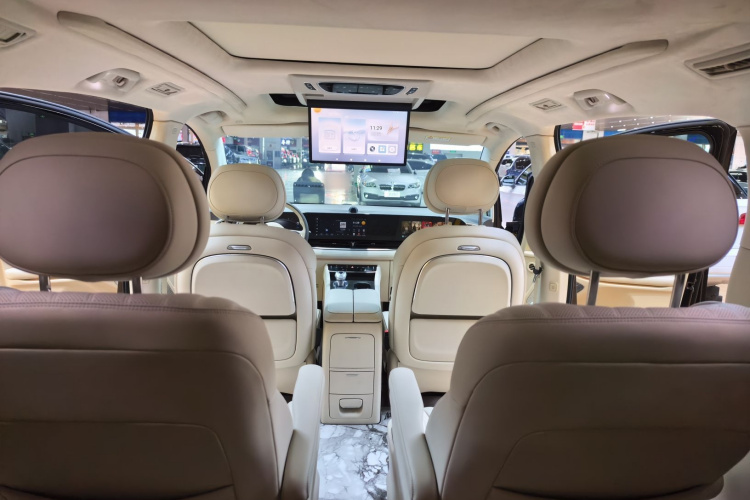 岚图汽车 岚图梦想家 2024款 PHEV 超长续航旗舰版中控内饰7009