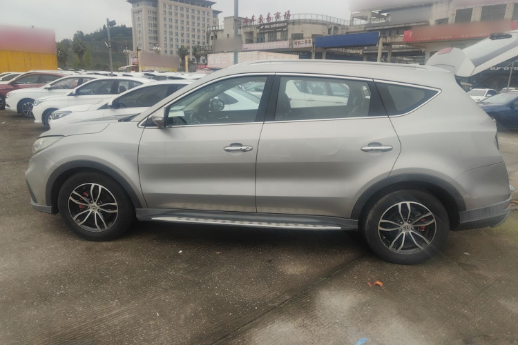 东风风光 风光580 2017款 1.5T CVT智尚型车身外观4