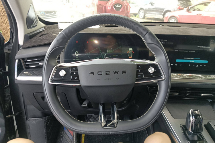 荣威RX5 MAX 2022款 2.0T 自动有为尊荣版中控内饰13