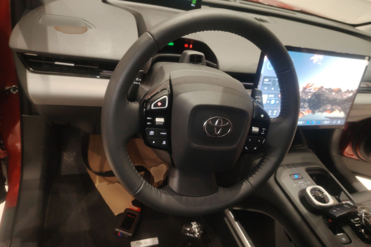 丰田bZ5 2025款 550 PRO智行版局部细节13