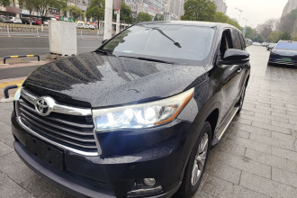 丰田 汉兰达 2017款 2.0T 两驱精英版 7座