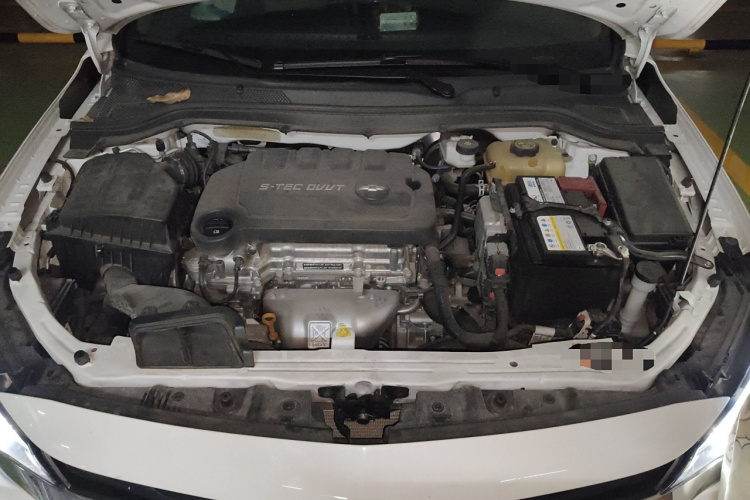 雪佛兰 科鲁泽 2022款 320 自动悦享天窗版局部细节24