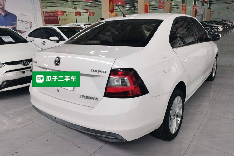 斯柯达 昕锐 2019款 1.5L 自动舒适版 国V车身外观7