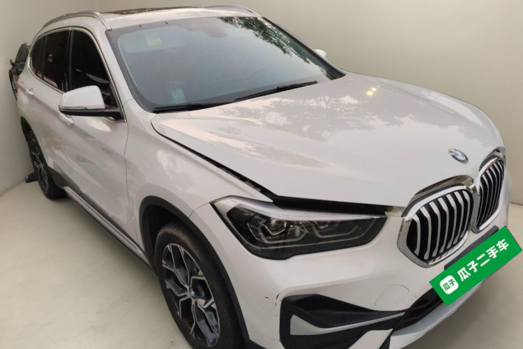 宝马X1 2020款 sDrive20Li 尊享型车身外观3